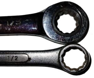 Osborn doesn’t carry geared wrenches as the saltwater environment or a drop into the bilge can damage the rachet mechanism, and the larger diameter of the tool can make it more difficult to fit into tight spaces.